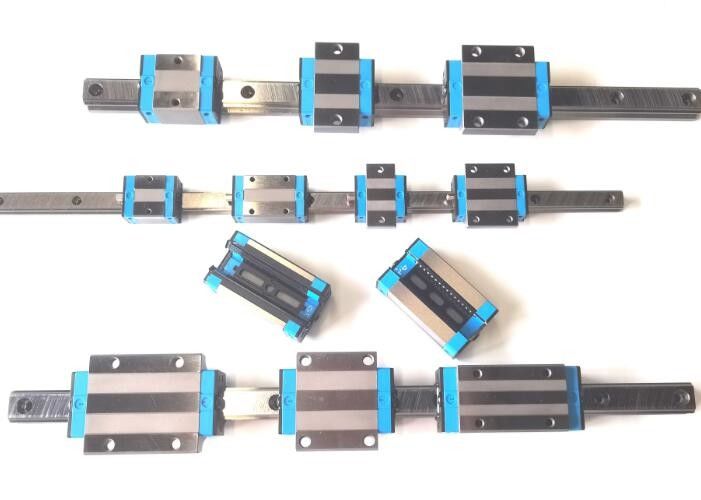 ফ্ল্যাঞ্জ বল রৈখিক ব্লক 2.2mm-4.4mm বেধ কাস্টমাইজড দৈর্ঘ্য আপ লক করা এবং নিম্ন লক করা